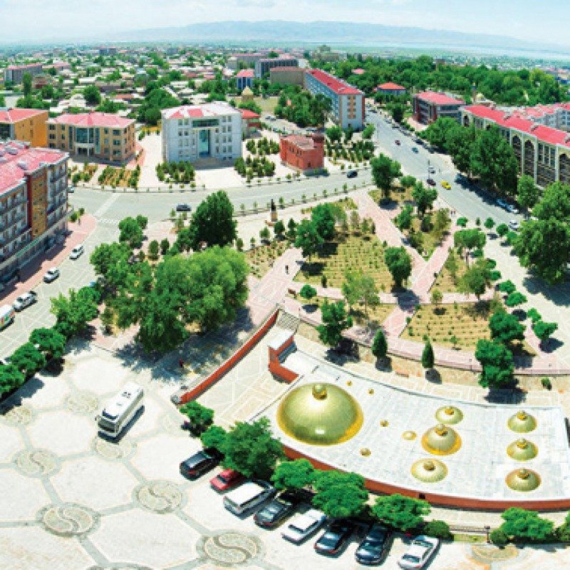 Naxçıvanın səhiyyə naziri vəzifəsindən azad edilib