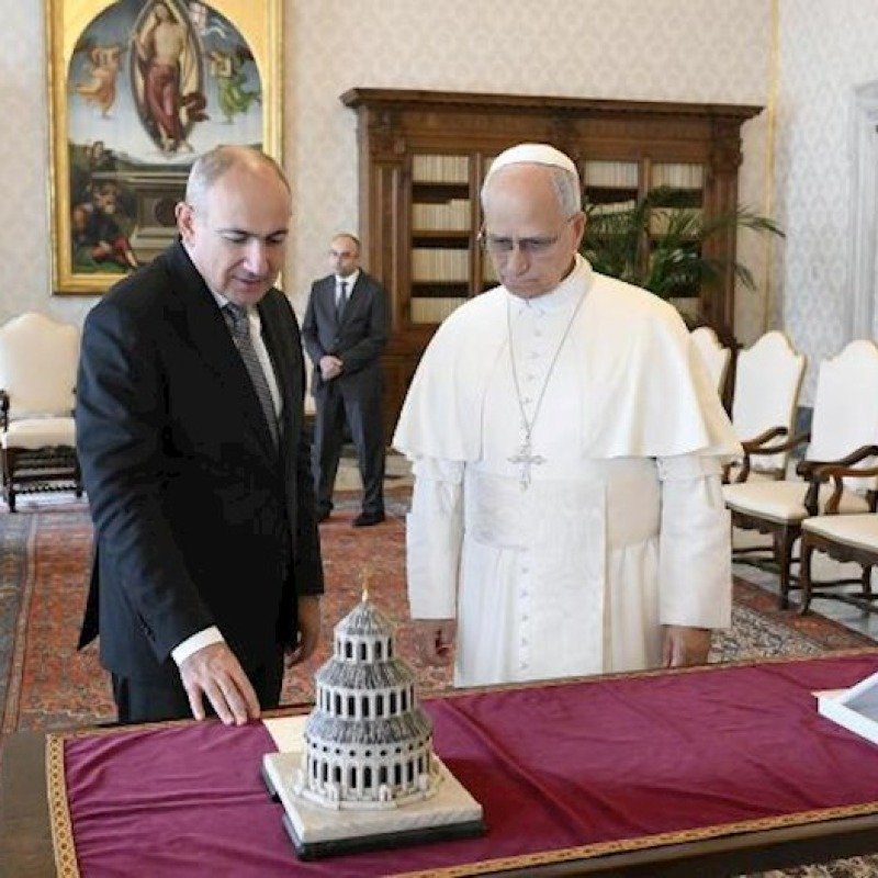 Paşinyan və Papa Azərbaycanla sülhü müzakirə etdi