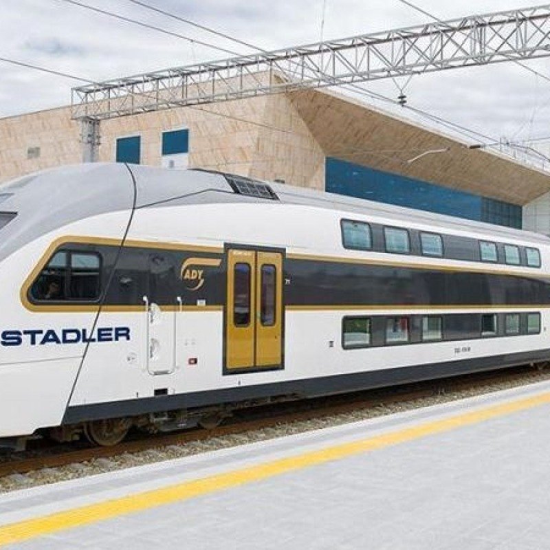 Sürət qatarlarında hərəkət istiqamətindəki oturacaqlar əks istqamətlə müqayisədə 5% bahalaşıb? - AÇIQLAMA