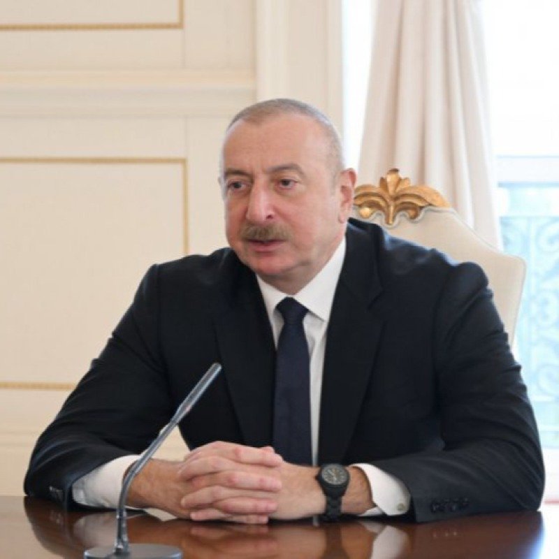 İlham Əliyev: "Əkin-biçin üçün yararlı olan torpaqlarda bəzi məmurlar özləri üçün imarətlər inşa ediblər"