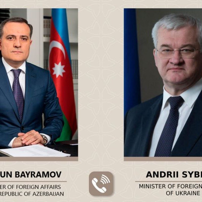 Azərbaycan və Ukrayna xarici işlər nazirləri arasında telefon danışığı olub