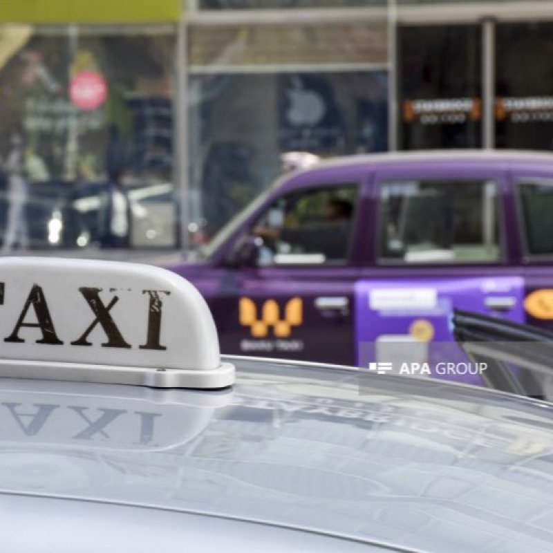 Bəzi taksi sürücüləri sərnişindən əlavə pul tələb edirlər