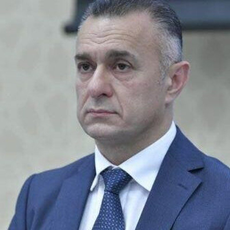 Nazir qalmaqallı prorektoru işdən çıxardı: Yerinə sabiq rəis gətirildi