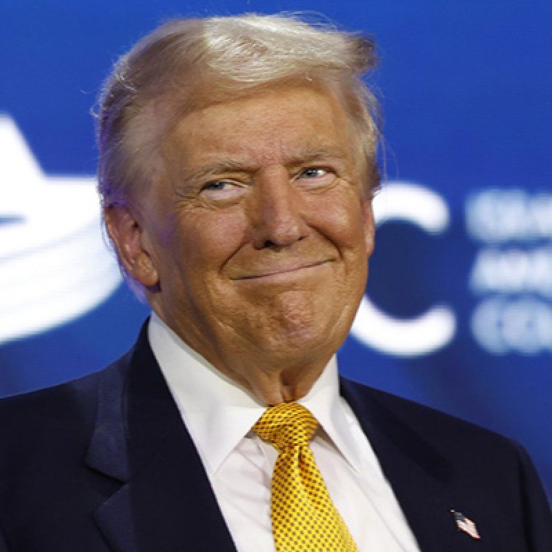 Tramp özünü “Venesuela Prezidenti vəzifələrinin icraçısı” elan edib