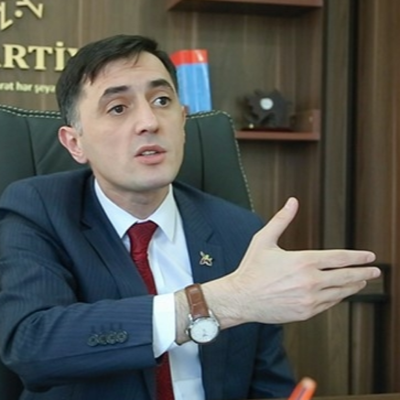 Tural Abbaslı: “Naxçıvan boşalır, yeni iş yerləri, inkişaf isə yoxdur...”