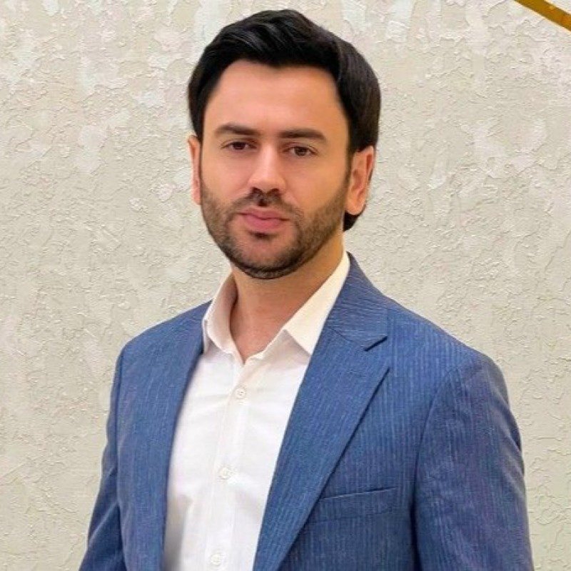 "Qonorardan əvvəl mən çıxış etdiyim yer, məkan, necə olacağı haqda soruşuram" - Üzeyir