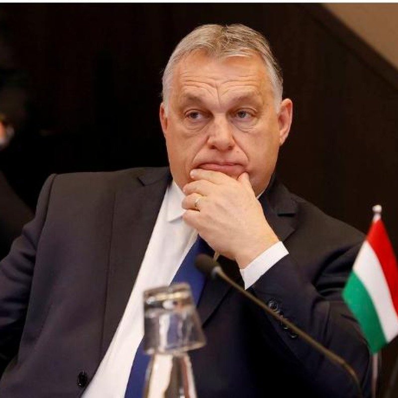 “Macarıstan Zelenskinin şantajına uymayacaq” − Orban