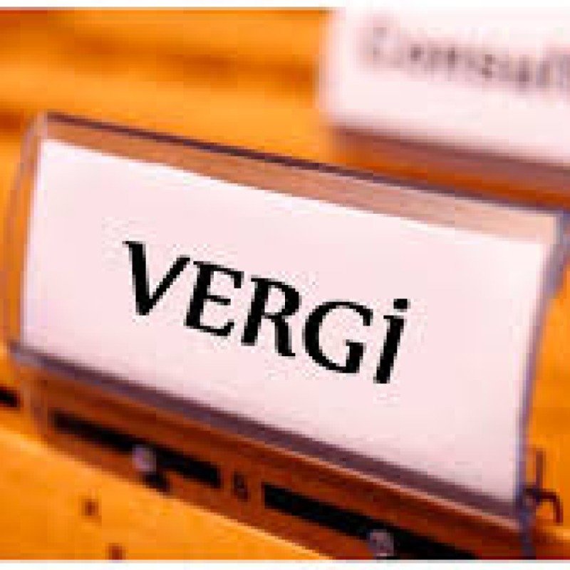 Əməkhaqlarında vergi yükü artır: gələn il işçiləri, sahibkarları və dövlət büdcəsini nələr gözləyir?