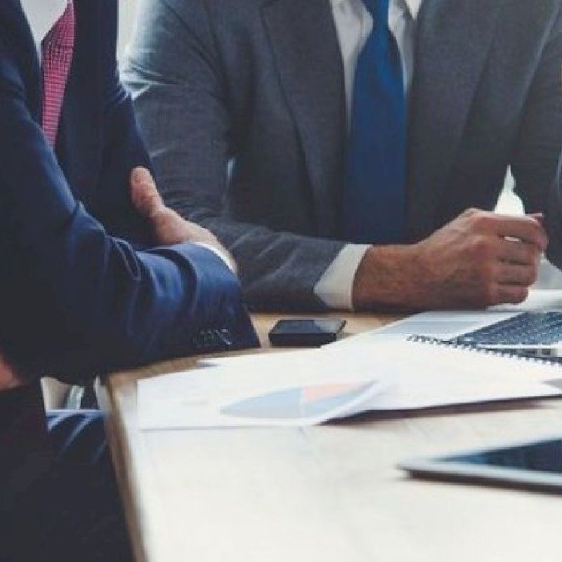 Bir milyondan çox mülki iddia üzrə bəraət almış sahibkarla bağlı QƏRAR