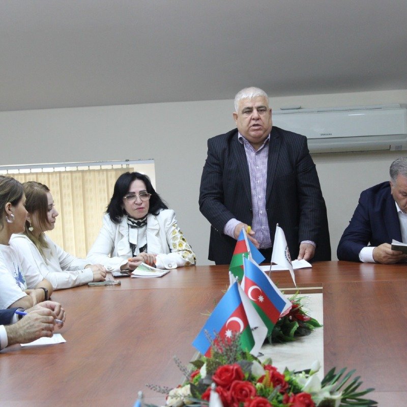 Prezidentin rütbə verdiyi şəxslər kimdir? - DOSYE