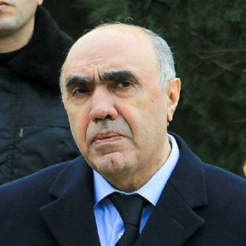 Zakir Qaralovun şirkətləri "qara siyahı"ya salındı