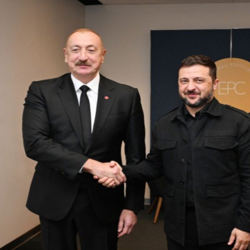 Volodimir Zelenski Prezident İlham Əliyevə zəng edib
