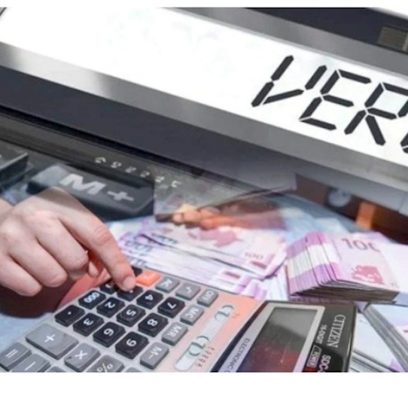 Dövlət büdcəsinə vergi borcları 4 milyard manatı ötüb