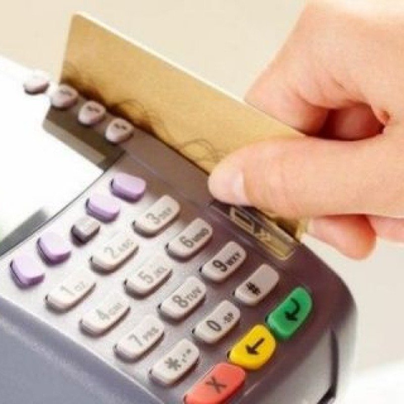 Azərbaycanda nağdsız ödənişlər il ərzində 11 %-dən çox artıb