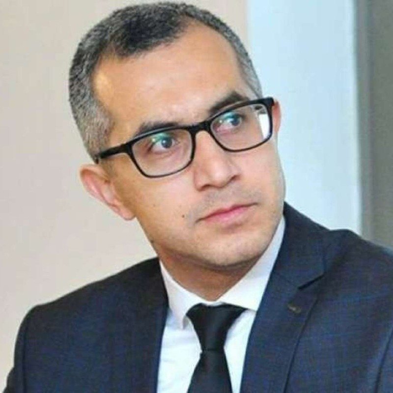 AMEA Kamran Əsədova fəxri diplomu nə vaxt verib?