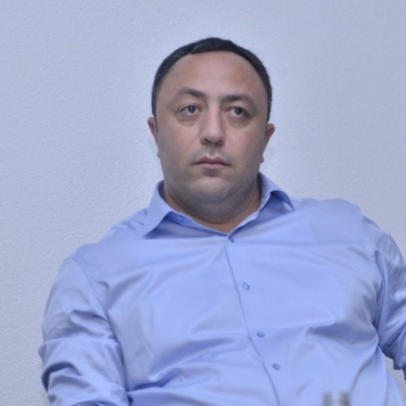 Keçmiş partiya sədri hakim önünə çıxarıldı