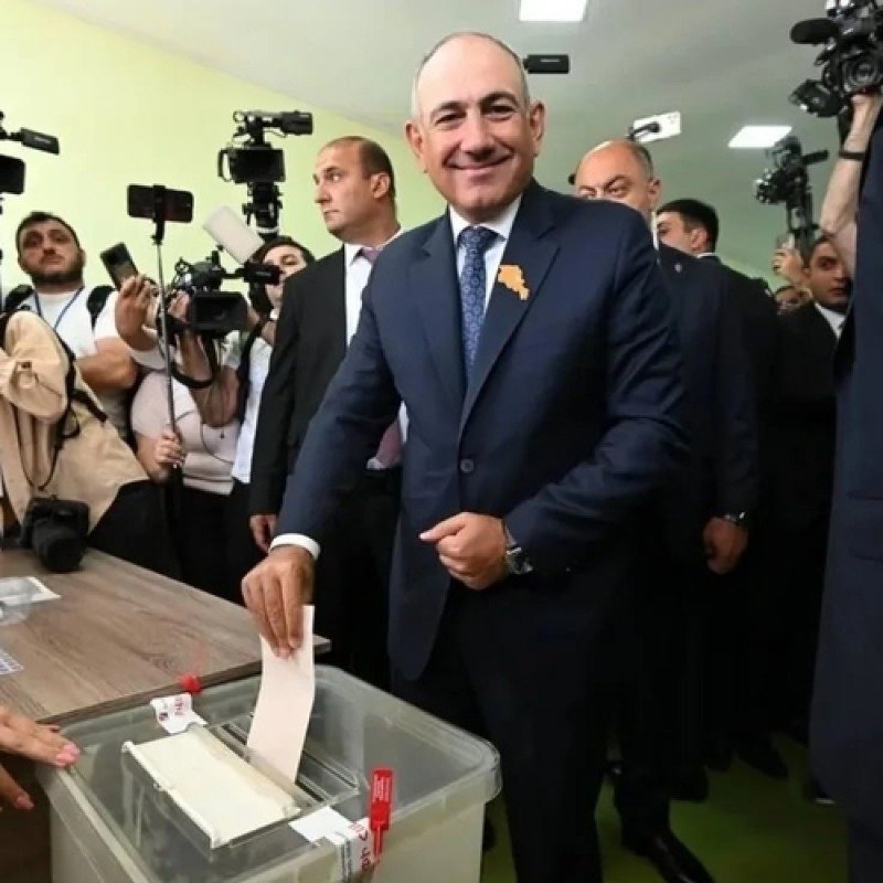 MSK səslərin 40 faizini saydı: Paşinyanın faizi düşdü, amma...