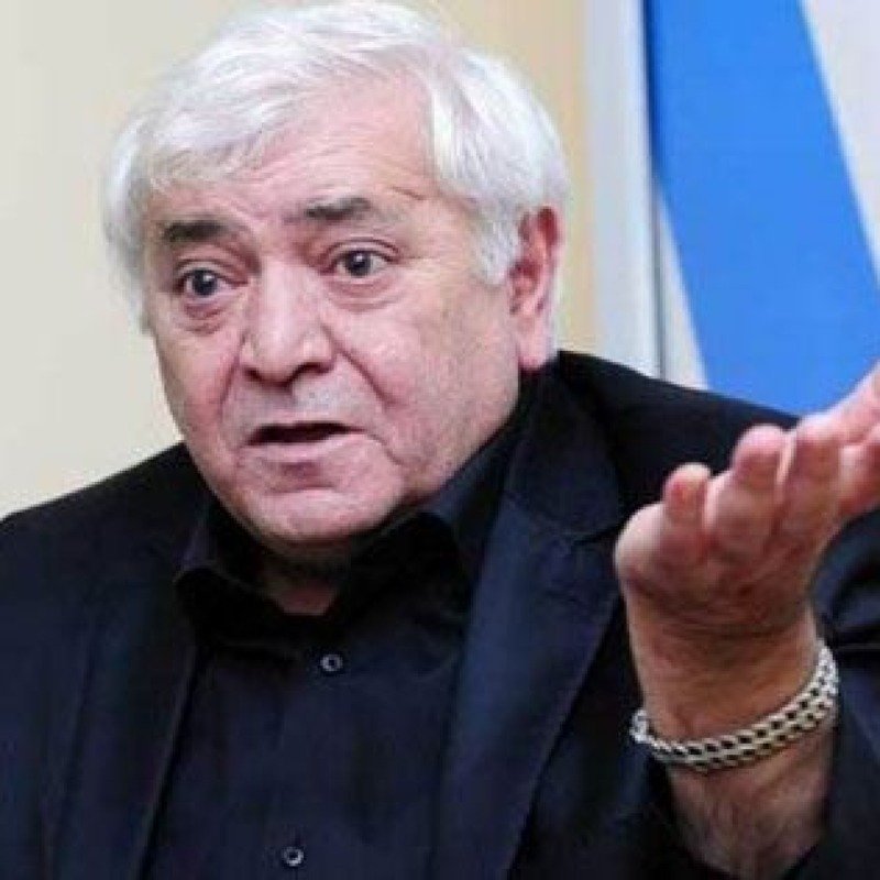 ““Nobel” almaq üçün gərək hökumətə, quruluşa söyəsən” – Aqil Abbas