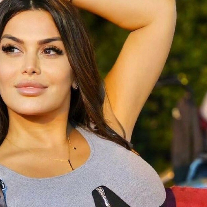 Təranə Qumralın qızına sərt sözlər: “Cütləşmək heyvanlara məxsusdur, bizə aidiyyəti yoxdur!”