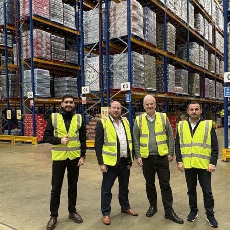 “Veysəloğlu Distribusiya”nın rəhbər heyəti Britaniyada qabaqcıl logistika təcrübələri ilə tanış oldu