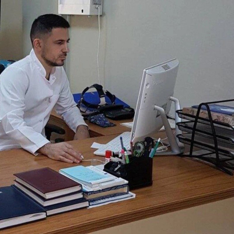 İkinci ölüm hadisəsinə görə məsuliyyətə cəlb edilən həkimə cəza verildi