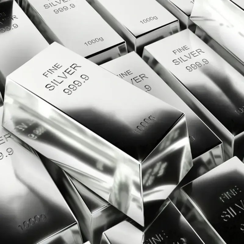 Qızılın ardınca gümüşün də qiyməti tarixi maksimumunu yeniləyib