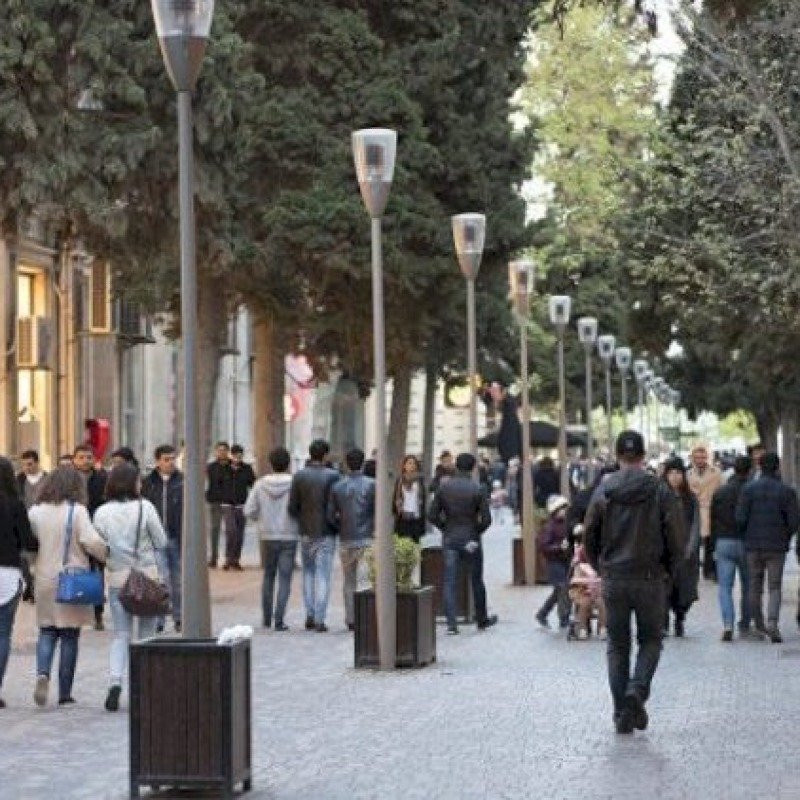 Ötən il Azərbaycan əhalisinin sayı 37 462 nəfər və ya 0,4 faiz artıb