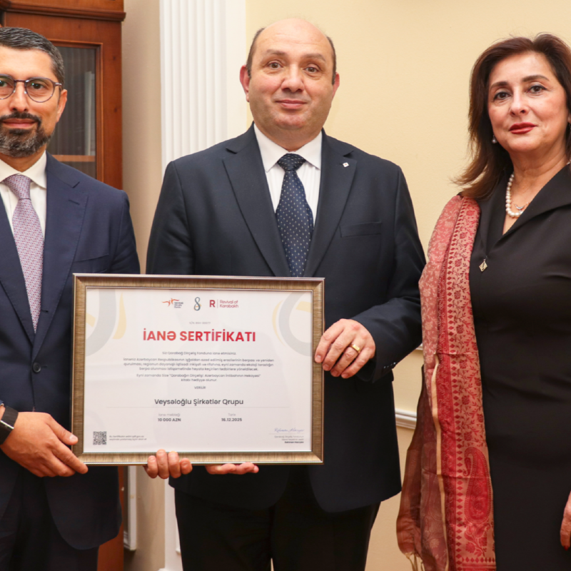 Veysəloğlu Şirkətlər Qrupu Qarabağ Dirçəliş Fondunun kitab layihəsinə dəstək verdi və “İanə Sertifikatı” ilə təltif olundu