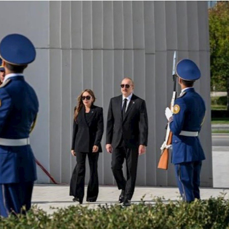 Prezident və birinci xanım Zəfər parkında olublar – Fotolar