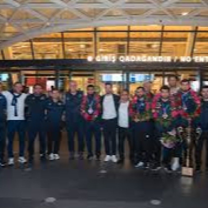 Azərbaycan güləşçiləri Yunanıstanda dünya çempionu oldular