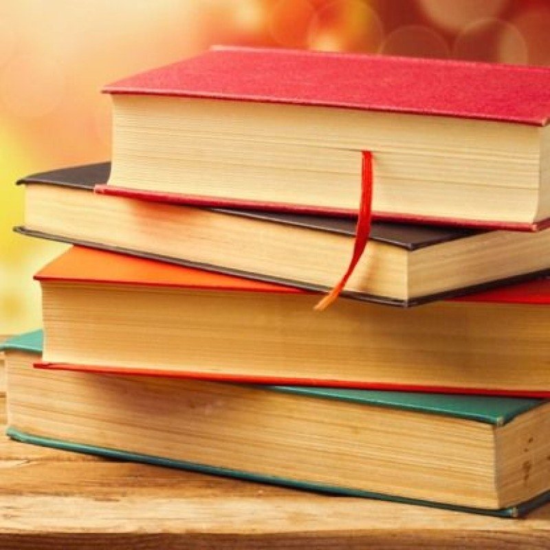 Həkim məsləhəti: Kitab oxumağın insan sağlamlığına FAYDALARI