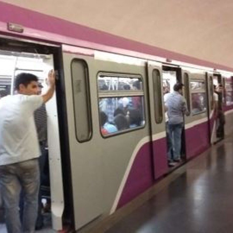 “Bakı Metropoliteni”nin paylaşımı müzakirələrə səbəb olub – Foto