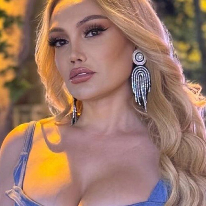 Nura Suri bələdiyyədən narazıdır