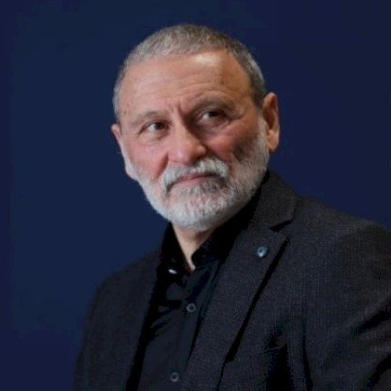 “Dövlətin dəstəyi olmasa, Azərbaycan teatrı yaşaya bilməyəcək”