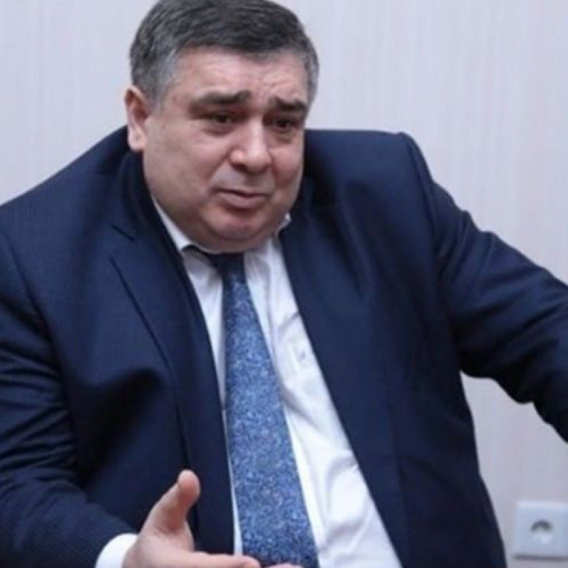 Şıxlinski və Səfərov qardaşlarından milyonlar tələb etdi