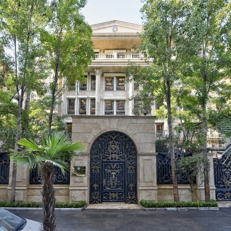 Tehrandakı səfirliyimiz və Təbrizdəki Baş konsulluğumuzun təxliyəsi ilə bağlı tapşırıq verilib