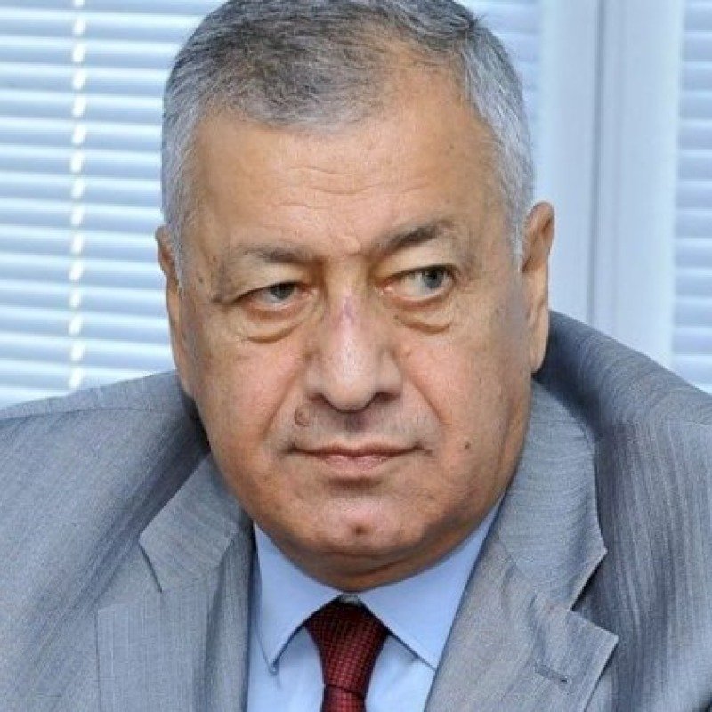 "Devalvasiya prosesi qaçılmazdır" - Vahid Əhmədov